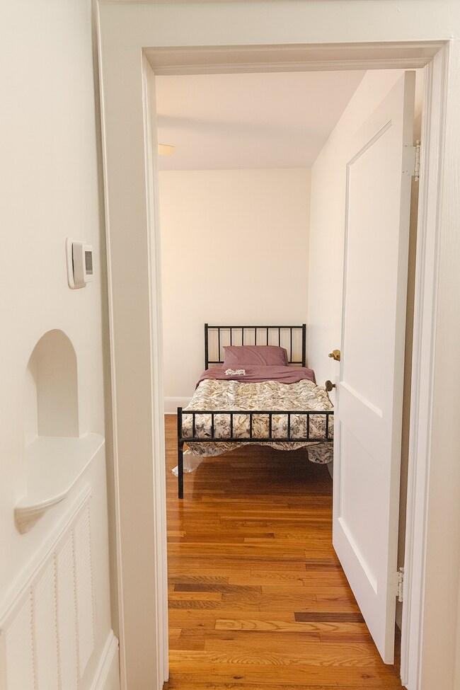 Building Photo - 809 Massey Ave