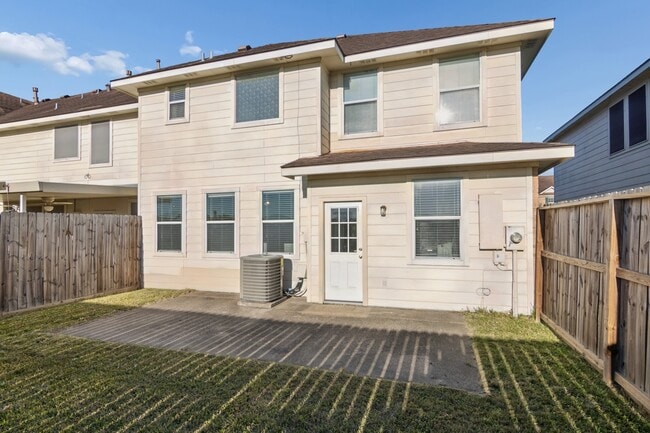 Building Photo - 4522 Park Trail Ln