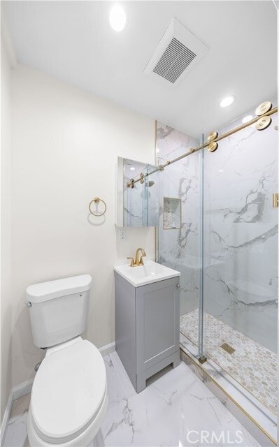 Building Photo - 2074 Summit Ave