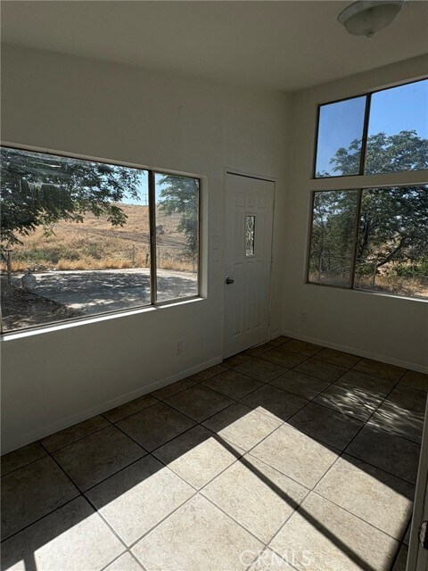 Building Photo - 26371 Ironwood Ave