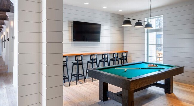 Building Photo - 333 Unquowa Rd