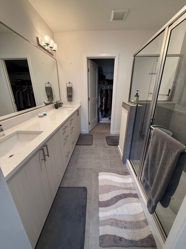 Building Photo - 1480 157th Ct NE