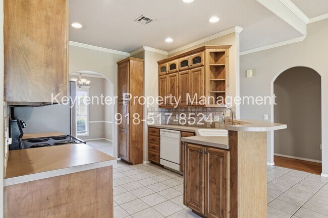 Building Photo - 3 Bed | 2 Bath | Jenks