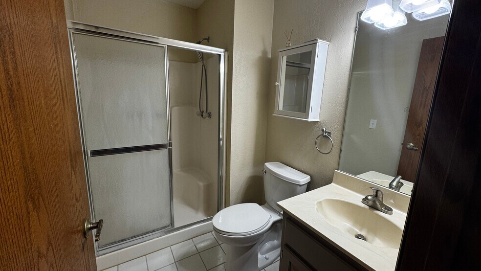 Building Photo - 8700 Loch Lomond Blvd