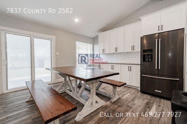 Building Photo - 7837 Co Rd 2582