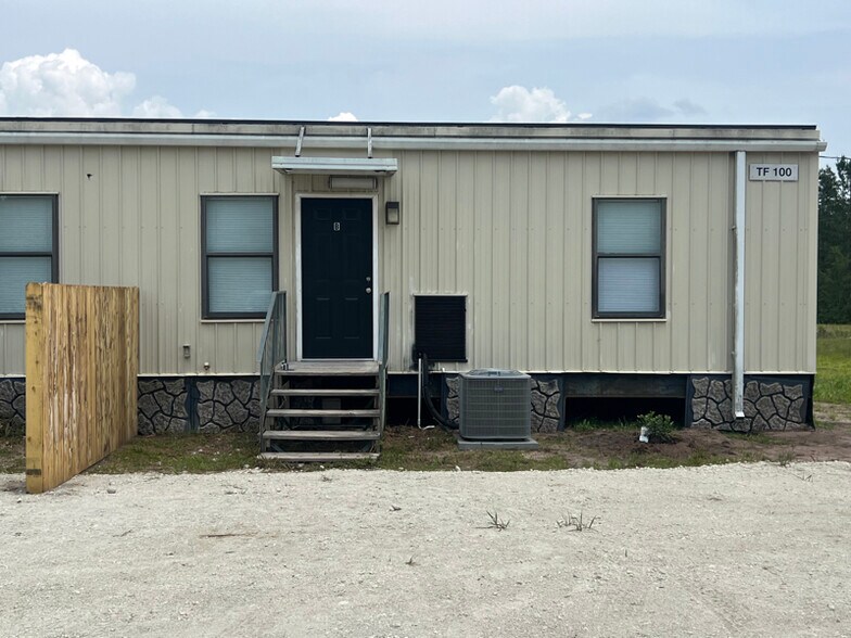 Primary Photo - 124 Worthington Dr