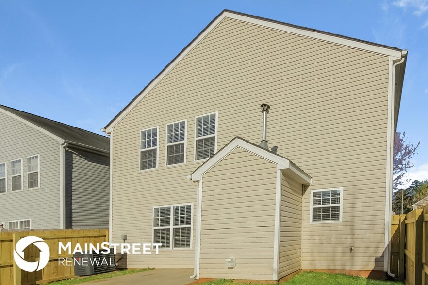 Building Photo - 2529 Manes Ct