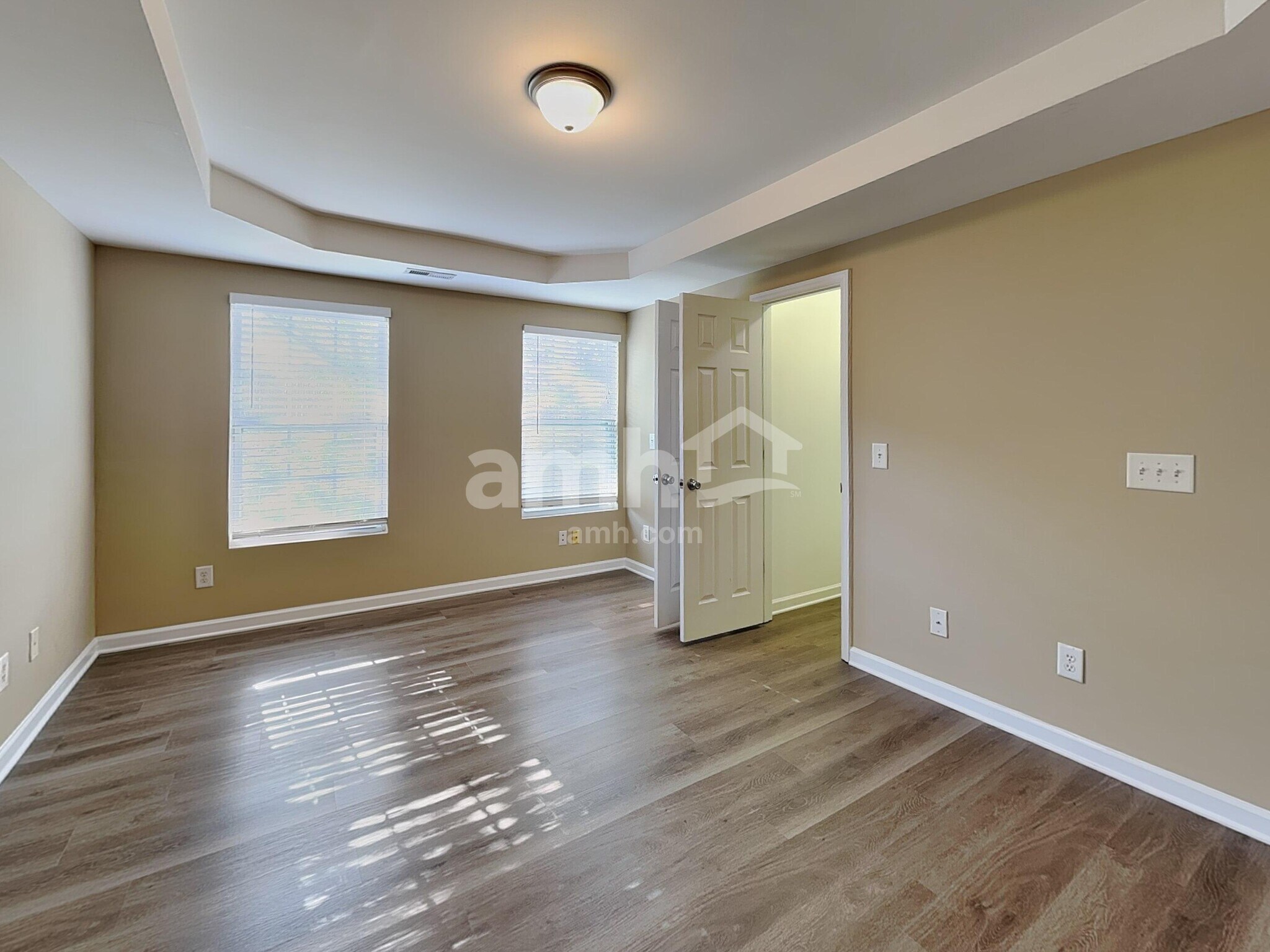 Building Photo - 3417 Colossae Ct