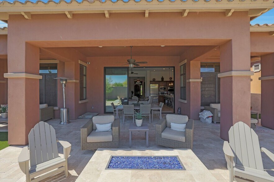 Building Photo - 9973 E Edgestone Dr