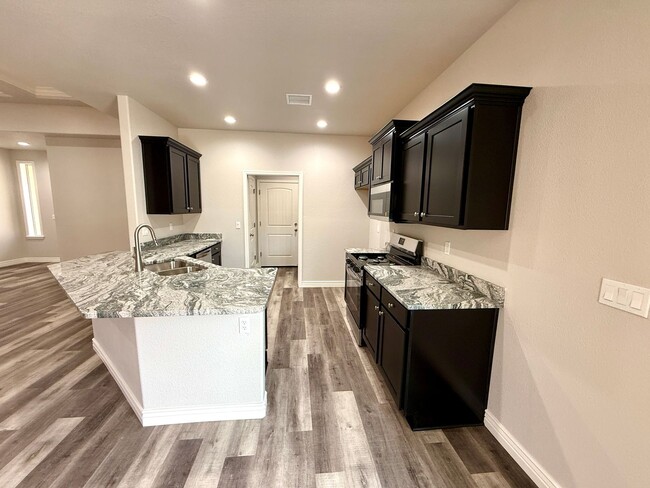 Building Photo - Gorgeous 2025 Built 3 Bedroom 2 Bath Home!