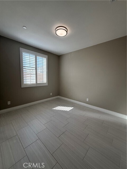 Building Photo - 654 W Margarita Dr