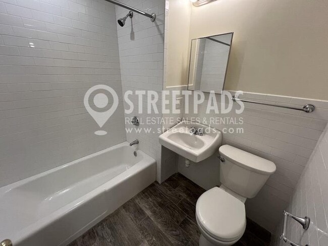 Building Photo - 1 bedroom in Cambridge MA 02138