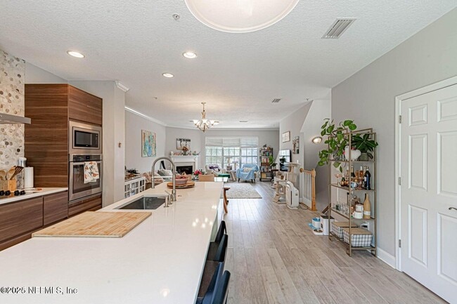 Building Photo - 4518 Congressional Dr