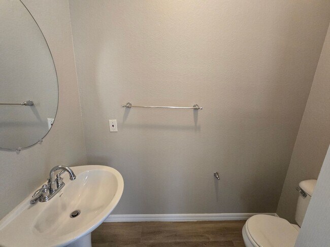 Building Photo - Rhodes Ranch 2 Story Rental