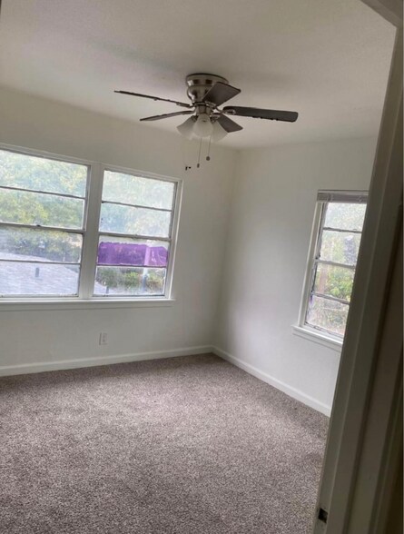 Building Photo - 424 Dawson Cir