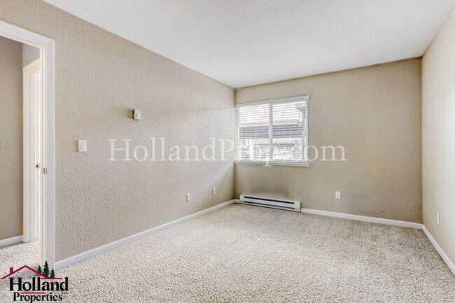 Building Photo - Comfort & Convenience at Murrayhill Woods – 2 Bed, 2 Bath with Fireplace & Private Deck