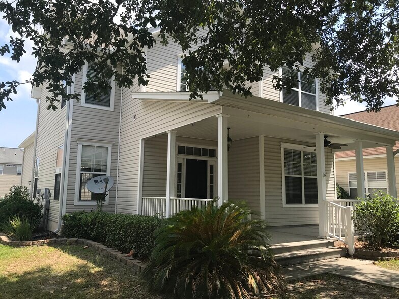Building Photo - 20 4th Ave