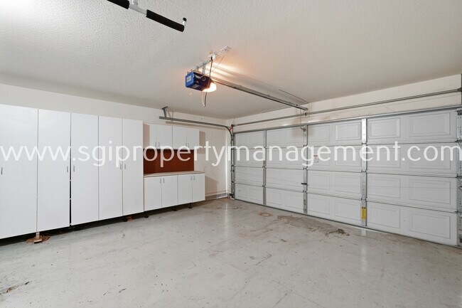 Building Photo - 12148 W Electra Ln