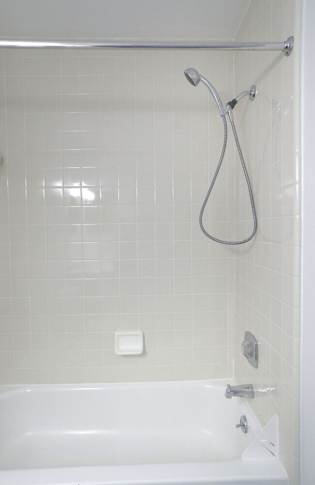 Building Photo - Flo-Mar Terraces