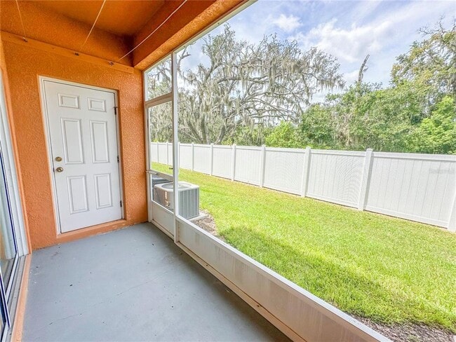 Building Photo - 4027 Winding Vine Dr
