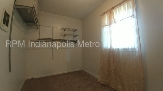 Building Photo - 1325 S Lynhurst Dr