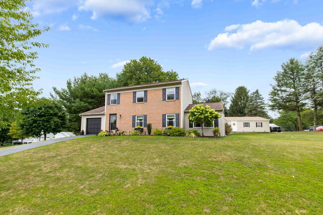 Building Photo - 24 Knollwood Dr