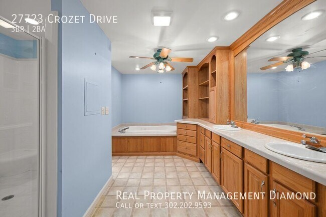 Building Photo - 27723 Crozet Dr