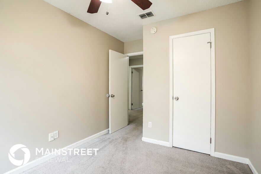 Building Photo - 8117 Fort Lee Trail