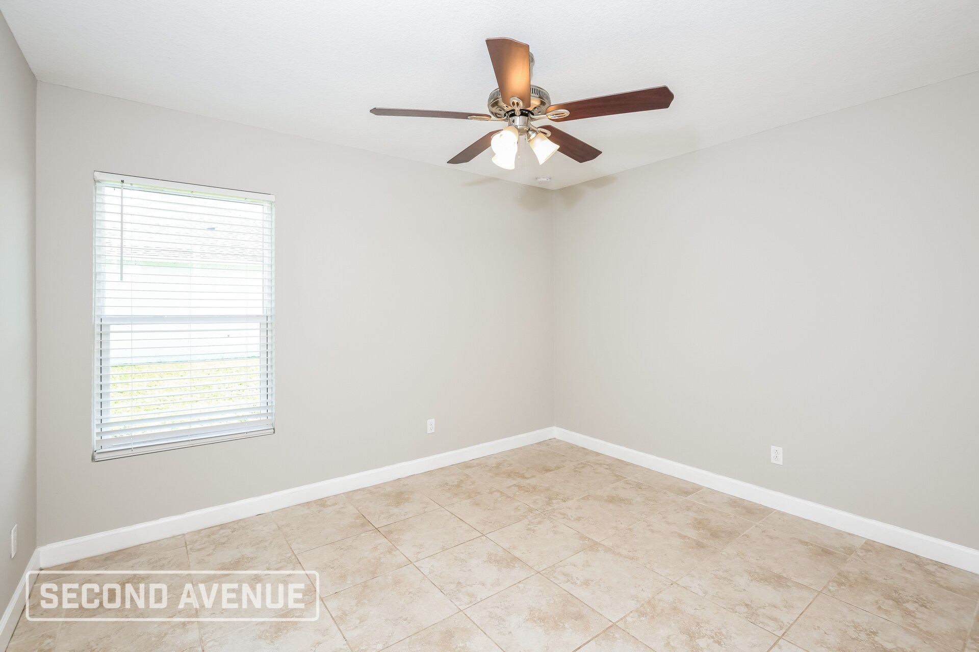 Building Photo - 3001 Firwood Ave SE