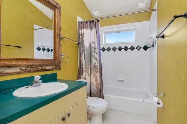 Building Photo - 314 Fountainview Cir