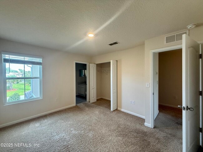Building Photo - 7765 Legacy Trl
