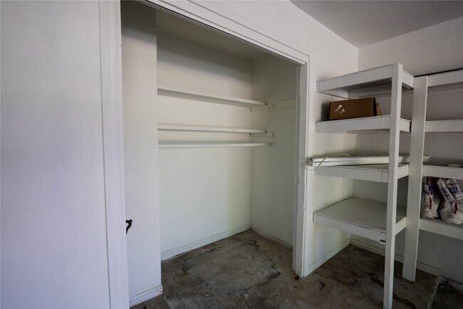 Building Photo - 51 Sweetgum Ct