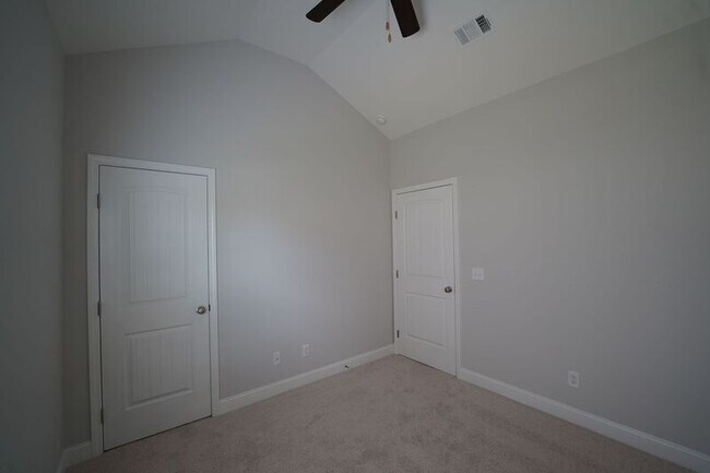 Building Photo - 27 Sago Palm Wy