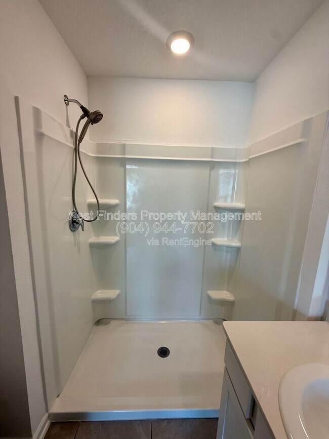 Building Photo - 56 Sage Br St