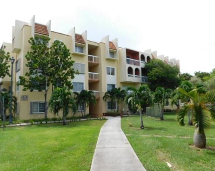 Building Photo - 7700 Camino Real