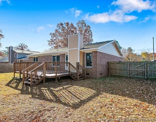 Building Photo - 6466 Brookshire St