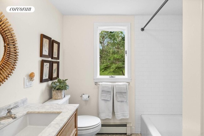 Building Photo - 156 Suffolk St