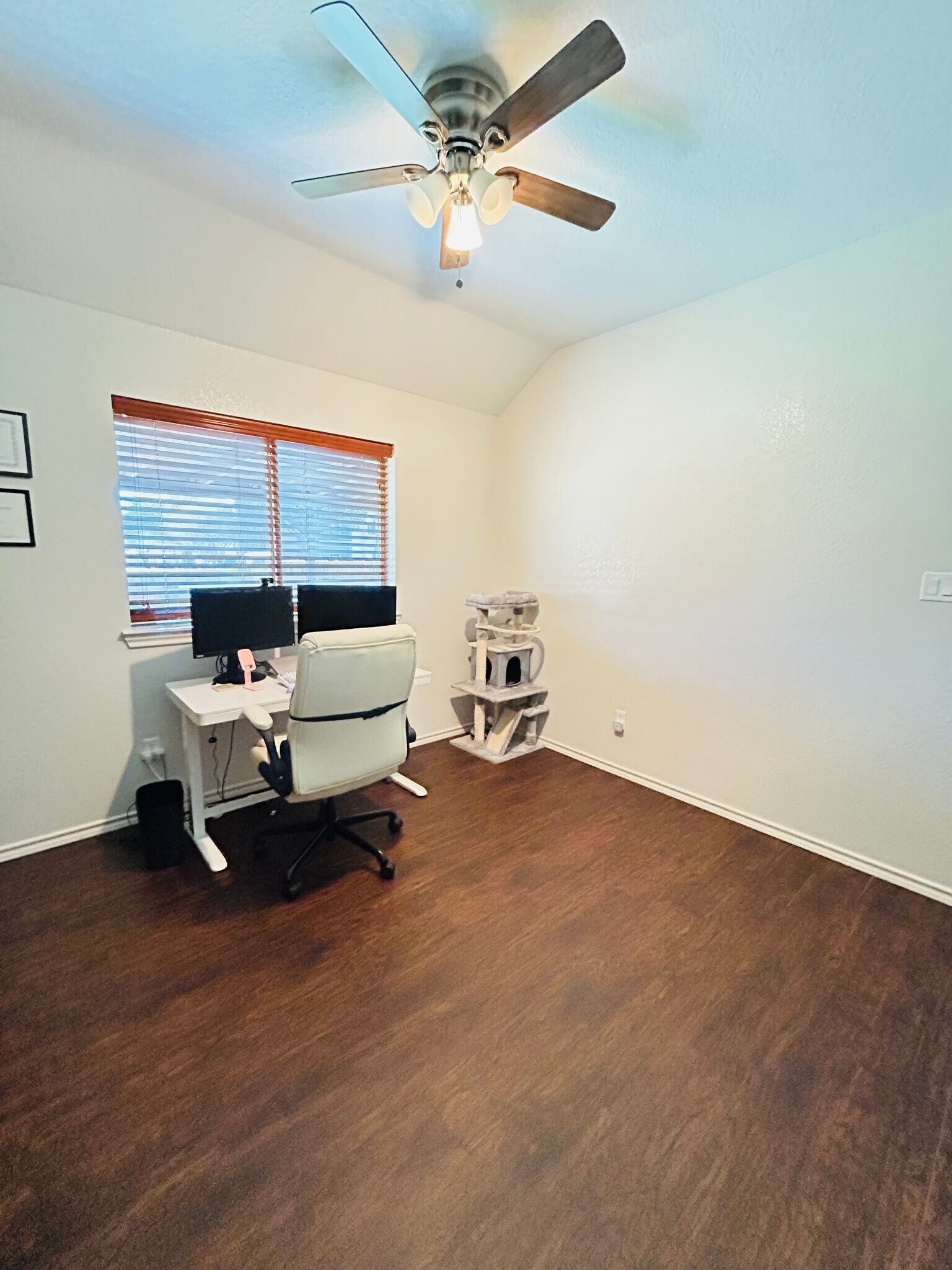 Building Photo - 2835 Becki Dr