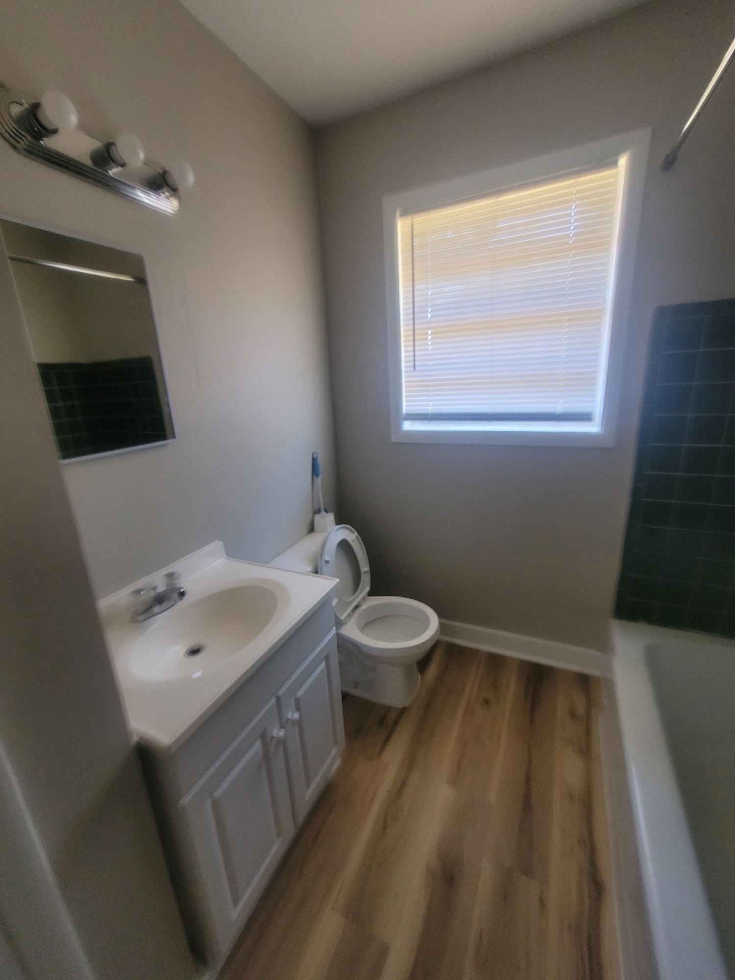 Building Photo - 1415 Springview Dr