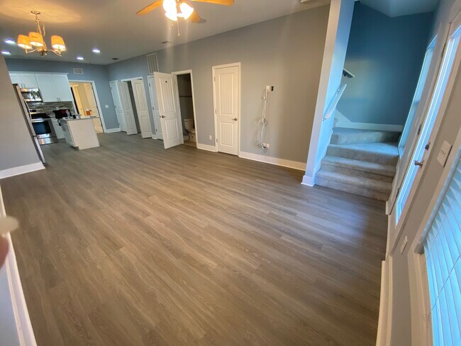 Building Photo - 8603 Marlin Pl