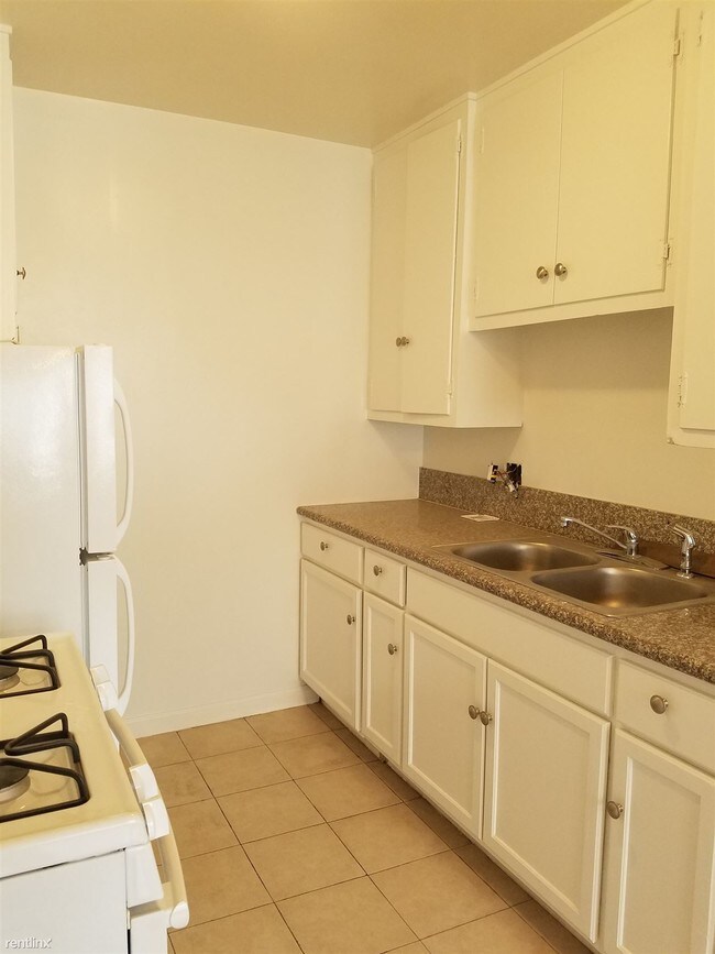 Building Photo - 244 S Occidental Blvd