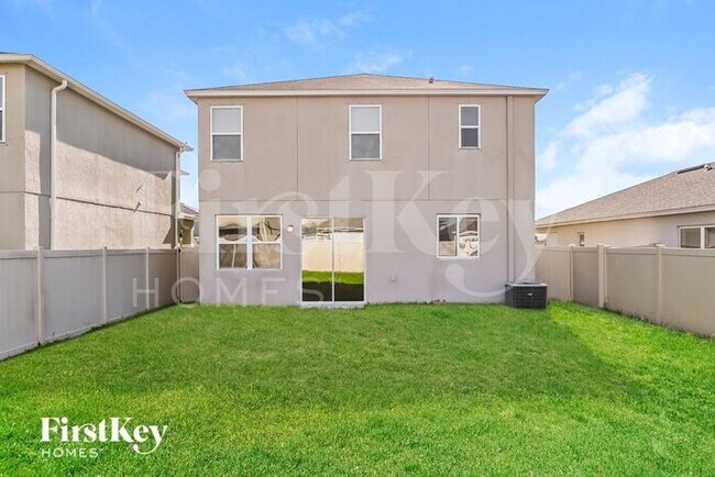 Building Photo - 11210 Southern Cross Pl