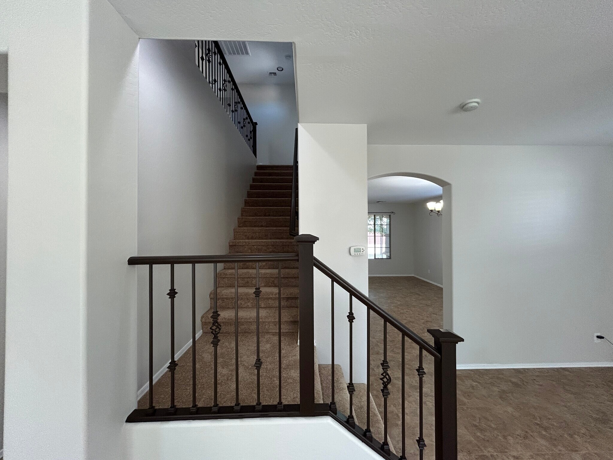 Building Photo - 4123 E Cherry Hills Dr