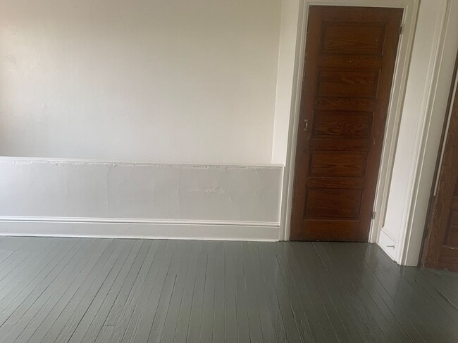 Building Photo - Available Now! York City SD