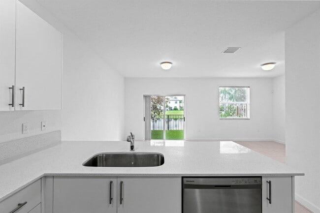 Building Photo - 5515 NW 27th St