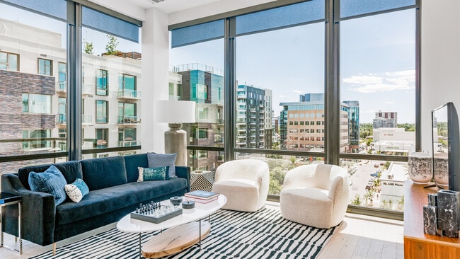 Building Photo - St Paul Collection