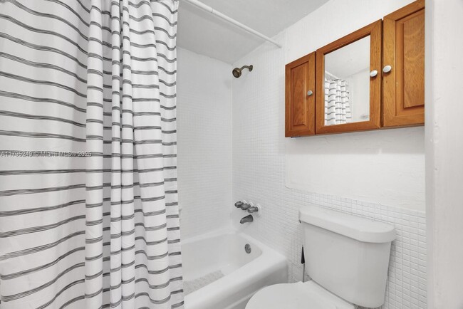 Building Photo - 7403 SW 82nd St