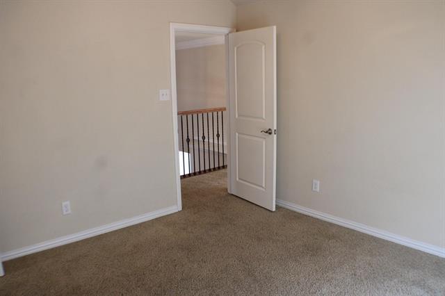 Building Photo - 8224 Summerview Ct