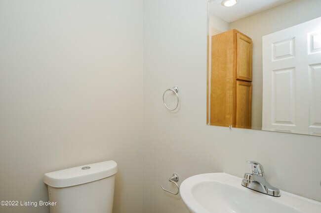 Building Photo - 9335 Donerail Way