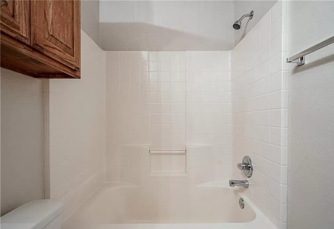Building Photo - Beautiful 3 Bed 2 Bath in Edmond